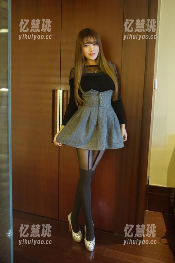 TuiGirl推女郎-松果儿 TuiGirl推女郎 - 当松果儿的礼服遇上了不合时宜的舞会