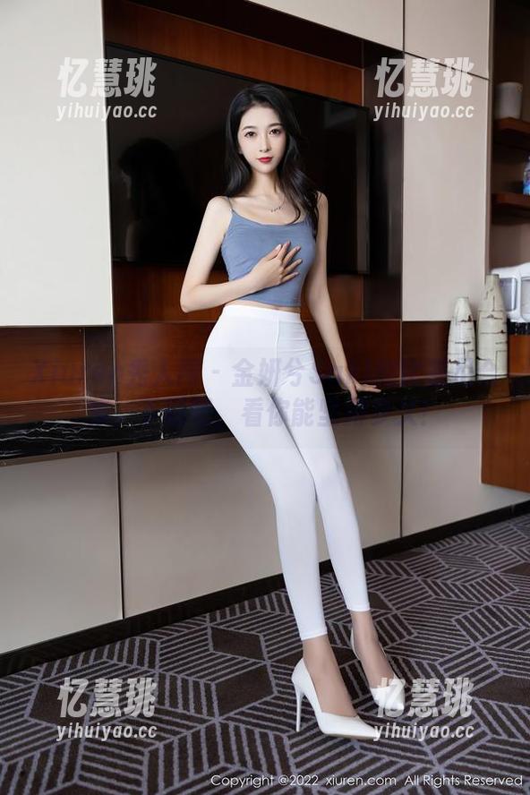 Xiuren秀人网-金妍兮Saki Xiuren秀人网 - 金妍兮Saki的比基尼合集,下载吧,看你能坚持多久!