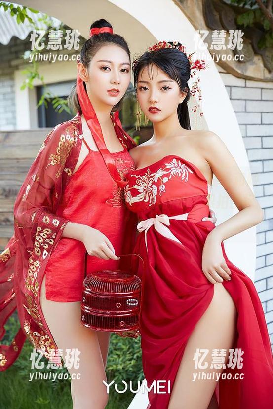 YouMi尤蜜荟-柚柚酱 YouMi尤蜜荟 - 套图看不停,柚柚酱和她的“小鸟依人”,这是我新的“跟拍目标”?