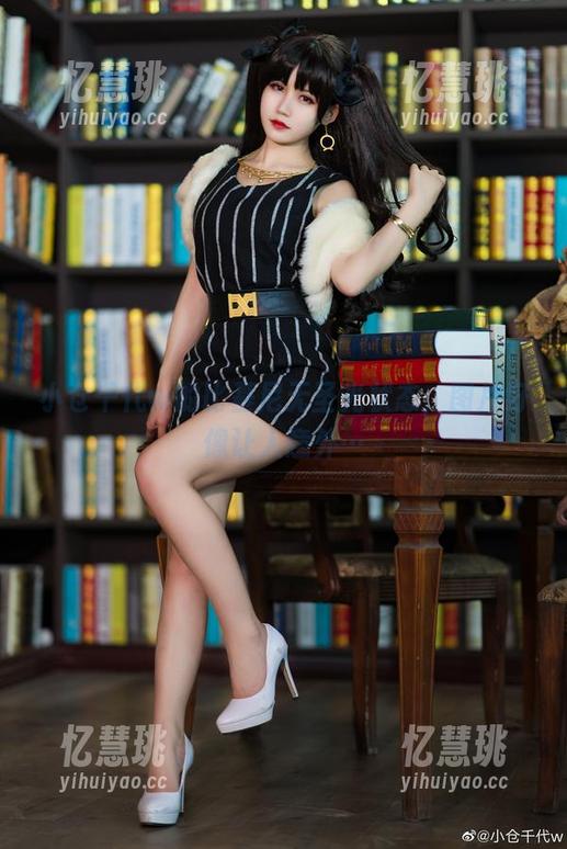 小仓千代w 小仓千代w的比基尼无圣光状态,图片好像让人意外…