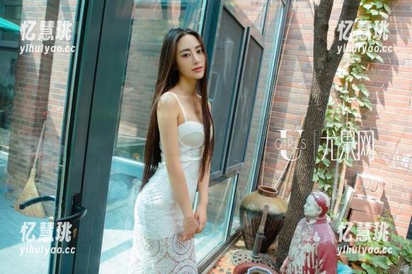 尤果网 - 免费送你“蜜儿办公室”图包，快来占个便宜吧！