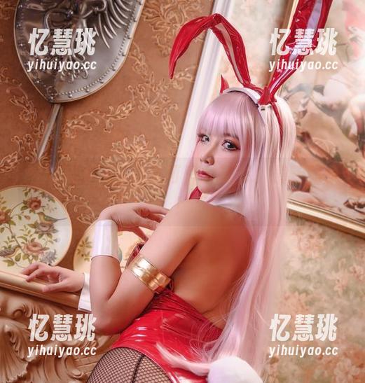 抱走莫子，人间最可爱的秘书，最新图集！