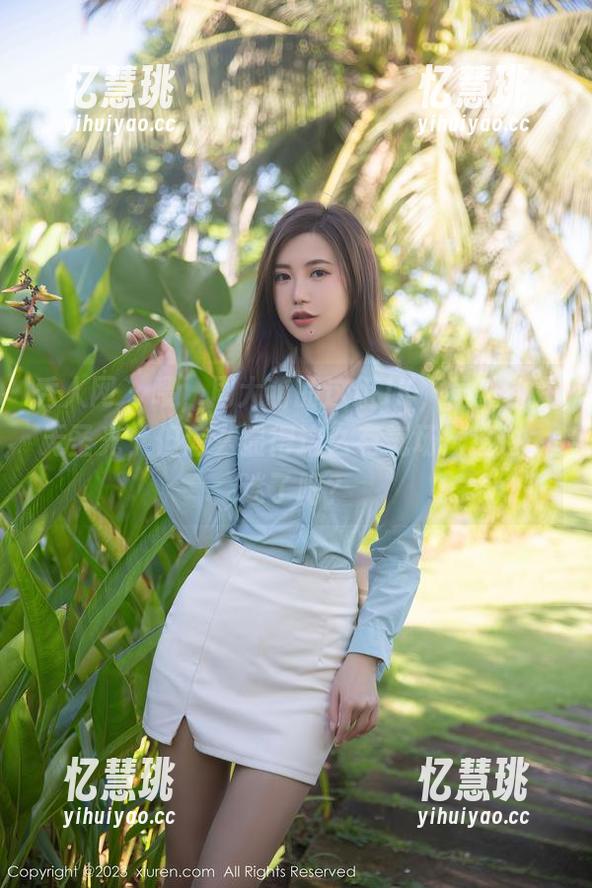 秀人网 - 喂，周大萌的这组JK，虽然都是无圣光，但怎么显得这么有气场？这也太迷了吧？