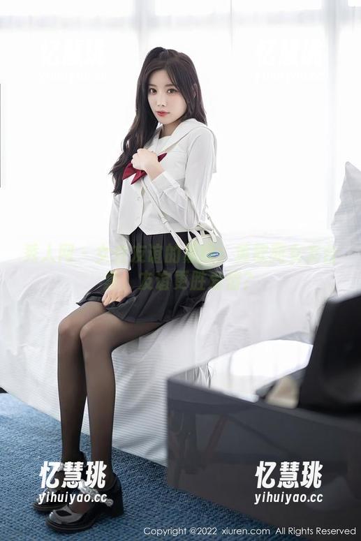 秀人网-黄歆苑 秀人网 - 女性友谊的巅峰:黄歆苑女友合集,友谊更胜爱情?