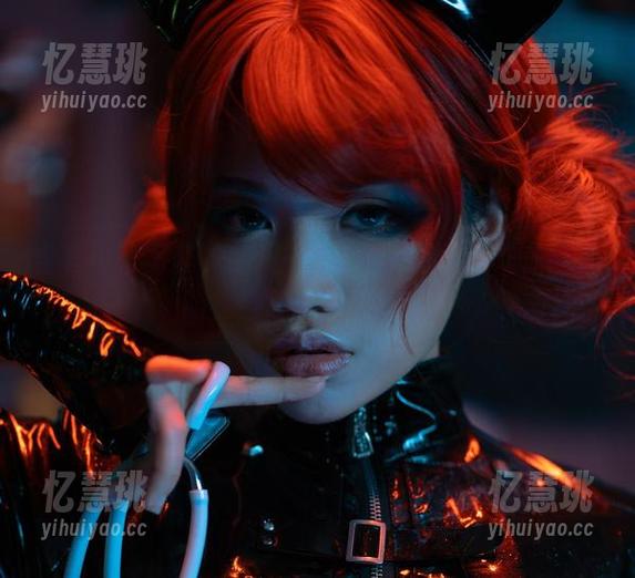 芊川一笑MNK 全套可爱写真,芊川一笑MNK直接戳到你的软肋,懒得要去下载吗?