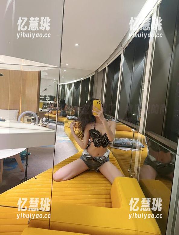 葛征 微密圈 - 葛征的秘密暴露了!教室里的高清图包,你也许会脸红哦!
